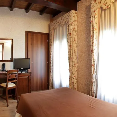 Delizia D'este Farmház Francolino